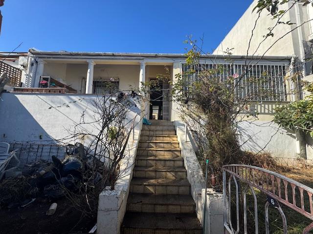 4 Bedroom Property for Sale in Sea Point Western Cape